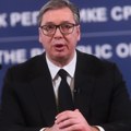 Srbija nije stala ponovo rastu plate i penzije Predsednik Vučić obratio se građanima i objavio dobre vesti