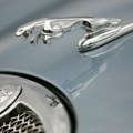 Jaguar promenio logo posle 102 godine: Moćna divlja mačka sada izgleda drugačije