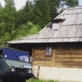 Ovo je vikendica vuka Kostića na planini: Sva je od drveta, a evo šta ima na placu: "Planiram tu da živim"