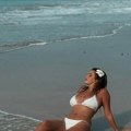 Ovakvu vrelu kiju Kockar još niste videli: Beli bikini, plaža i haos na društvenim mrežama! (foto)