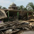 Broj žrtava poplava u Indoneziji premašio 1.000, velika šteta na infrastrukturi