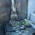 (Foto) Demolirano 110 grobova Vandali u Sloveniji napravili štetu veću od 20.000 evra: Zaprećena robija