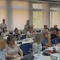 Komisija za planove na deset minuta prekinula sednicu o projektu "Novi Sad na vodi" nakon zahteva za njeno izuzeće