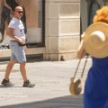 (Mape) Kreće da prži, usijanje od ovog dana pa do daljeg! Spremite se za niz od 40 u plusu, RHMZ upozorava: "Vreme je opasno!"…