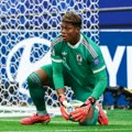 Velika saga je gotova! Japanac posle drame sa PSŽ-om stigao u Premijer ligu – Vila park gori!