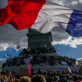 U Francuskoj 8.000 privedenih u protestima srednjoškolaca