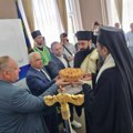 Slava Leskovca obeležena liturgijom, litijama i rezanjem slavskog kolača