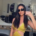 Pevačica (35) bez brushaltera u haljini sa prorezima: Nakon porođaja izgleda kao avion (Foto)