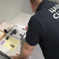 Putnik na aerodromu pokušao da prošvercuje tri sata: Ukupna vrednost 80.000 evra