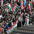 Orbanovi „ne žele da umru za Ukrajinu“: U Budimpešti veliki protesti pristalica dve rivalske strane