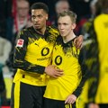 Nemački fudbaler Feliks Nmeča potpisao novi ugovor sa Borusijom iz Dortmunda