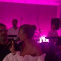Duška Šarića pogodila pesma za 18. ćerkin rođendan! Marina Visković zapevala njegovu omiljenu pesmu, a njegova reakcija…
