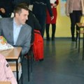 Srbobran podržava najmlađe Za prvake besplatni udžbenici