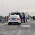 Poginuo muškarac u jezivoj nesreći kod Surčina! Direktan sudar automobila i kombija, uviđaj u toku