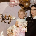 Mama je na sve mislila: Ćerka Katarine Grujić slavi rođendan, torta veća od slavljenice