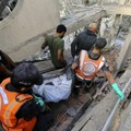Tela najmanje 30 ubijenih Palestinaca dovezena u bolnicu Al-Aksa