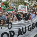 Pariz: Više od 20.000 ljudi demonstriralo po kiši u znak podrške Palestincima