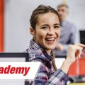 ITAcademy, BusinessAcademy i InternetAcademy poklanjaju 20 školovanja osobama sa invaliditetom