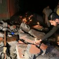 Uživo Obustavljeni letovi; Građani upozoreni: "Ostanite u zatvorenom"; Oglasio se Pakistan VIDEO