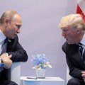 Počeo telefonski razgovor Putina Trampa
