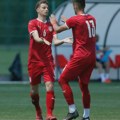 Radno u Humskoj - Mance dobio mural, a Partizan štopera iz Ajaksove škole!