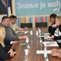 Fokus da bude interes učenika i regularan završetak školske godine: Ministar Stanković sa roditeljima đaka Jovine gimnazije…