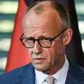 Мерц позвао Москву да замрзне линију фронта и уђе у преговоре