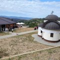 Gornja borina, podno Gučeva: Veliko osvećenje hrama Svetoga Ave Ćelijskog
