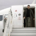 Dron zamalo da pogodi avion Zelenskog kada je krenuo na sahranu