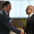 Ministar Vučević sa ambasadorom Izraela: Razvoj odnosa dvaju zemalja zasnovan na istorijskoj bliskosti naših naroda