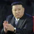Severna Koreja lansirala satelit, Južna Kreja kaže da je špijunski, Vašington osuđuje lansiranje