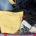 Carinici u autobusu našli sportski ranac a u njemu veliki koverat: Putnica se dosetila ovako da ih prevari ali nije joj…