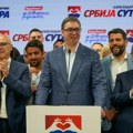 Vučićev SNS proglasio pobjedu u Beogradu i većini opština i gradova
