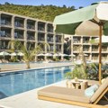 Jedinstveni doživljaj na obali Egeja: Hotel za odrasle i odmor uz muzičke festivale