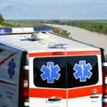 Hitna ponovo odjurila na mesto strašne tragedije u Topoli! Pozlilo i majci stradalog mladića