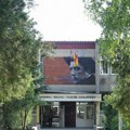 Trojica učenika montirala lica devojčica i nastavnica Na naga tela: Detalji stravičnog digitalnog nasilja u Vranju: Predmet…