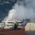 Drama u Makarskoj: Gori turistički brod, vatrogasci u akciji, nema podataka o povređenima