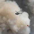 "484 ljudi i 3 helikoptera se bore sa vatrom": MUP o 4 aktivna požara u Srbiji (foto)
