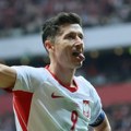 Levandovski het-trikom podsetio na stare dane, Poljska deklasirala Rumune