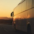 Žena nam je pretukla ćerku (15) u autobusu: Drama na putu ka Nemačkoj, vređala je zbog jednog pitanja