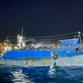 Italijanska obalska straža spasila 138 migranata sa broda kod Lampeduze