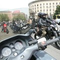 Šta znači žuta krpica okačena na motor koji stoji pored puta? Tajni znak motorista u Evropi