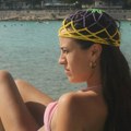 Skinula se ćerka Jovana Memedovića: Maša zagrmela u kupaćem, a detalj na glavi usijao mreže