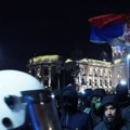 Protest ispred Pravnog fakulteta i blokada raskrsnice, bio blokiran i Brankov most