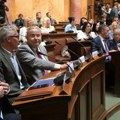 Poslanici utvrdili dnevni red, počela rasprava o predloženim zakonima
