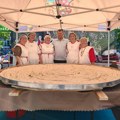 Pita od dva metra oduševila sve! Sjenica miriše na tradiciju, domaćice čuvaju recept koji se prenosi generacijama, a dogodine…
