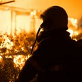 Vatrogasac podmetao požare u komšiluku?! Policiji otkrio neverovatan razlog zašto je to radio