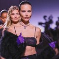 "Ozempic lepota": Adrijana Lima se našla na udaru kritika zbog premršavog izgleda - mnogi su zabrinuti za nju FOTO
