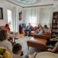 Kisić posetila porodice u Novom Sadu