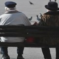 Uskoro isplata uvećanih januarskih penzija: Kada koje kategorije penzionera dobijaju penzijske čekove?